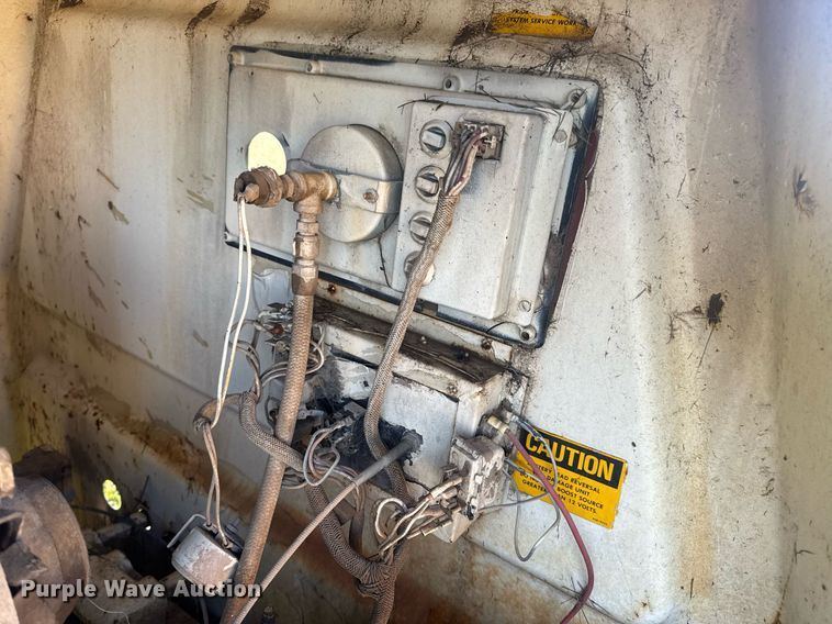 image for item EN4607 Ingersoll-Rand P-100-W-W air compressor