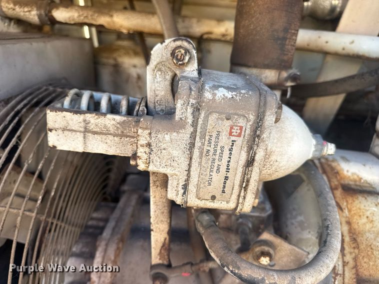 image for item EN4607 Ingersoll-Rand P-100-W-W air compressor