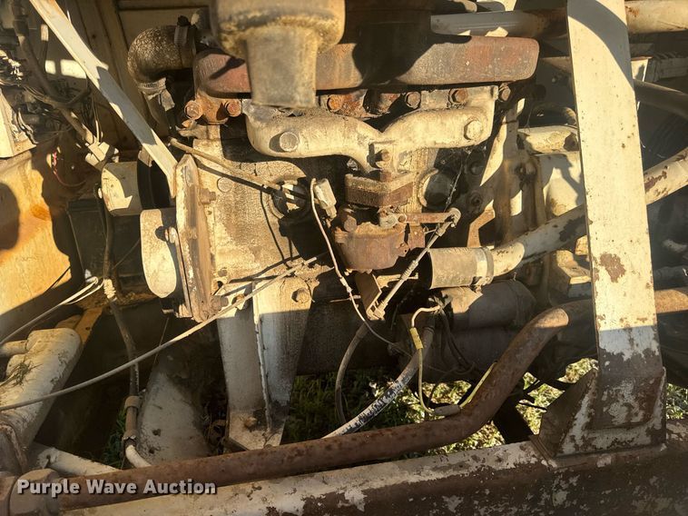 image for item EN4607 Ingersoll-Rand P-100-W-W air compressor