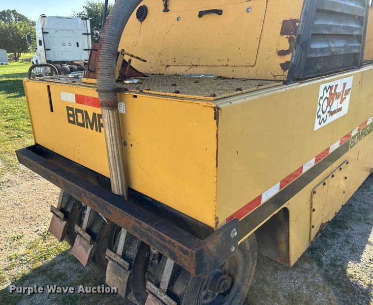 image for item EN4608 1987 Bomag BW12R pneumatic roller
