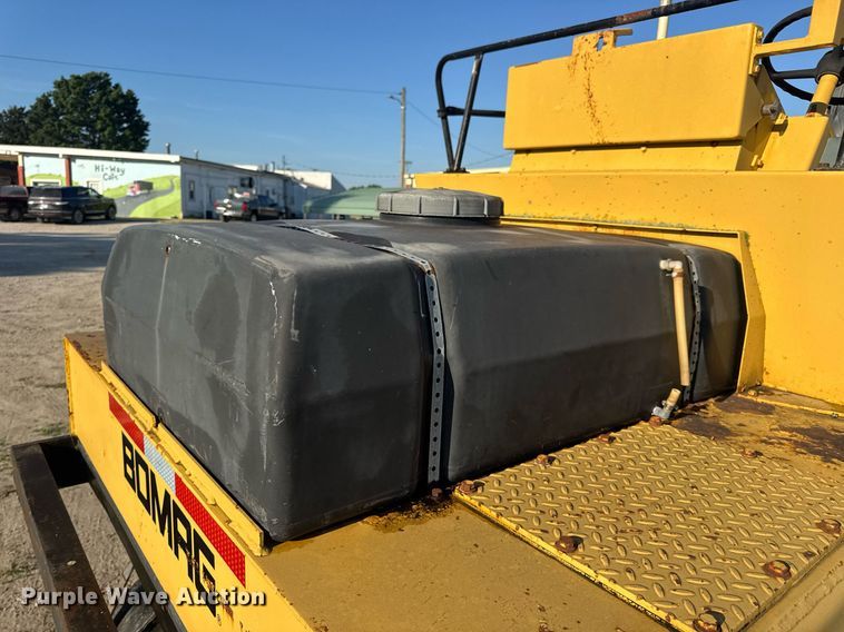 image for item EN4608 1987 Bomag BW12R pneumatic roller