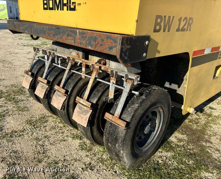 image for item EN4608 1987 Bomag BW12R pneumatic roller