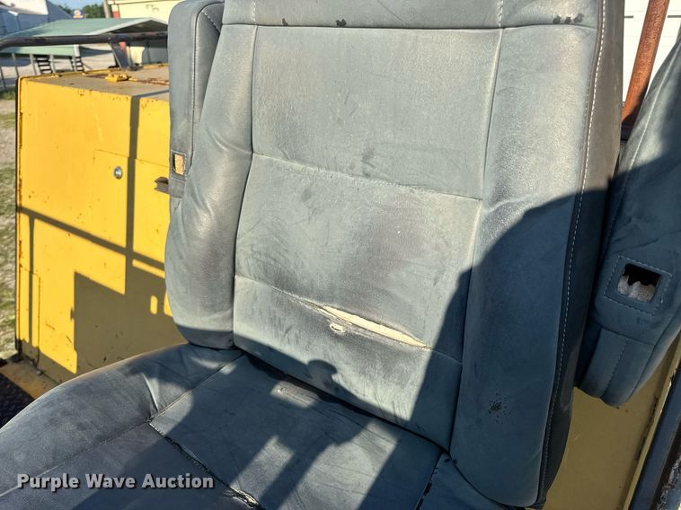 image for item EN4608 1987 Bomag BW12R pneumatic roller