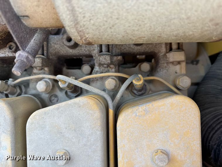 image for item EN4608 1987 Bomag BW12R pneumatic roller