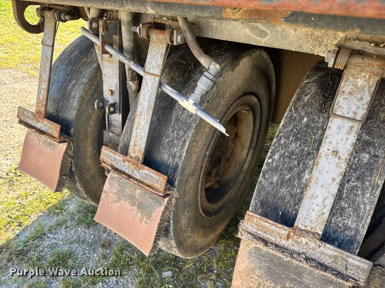 image for item EN4608 1987 Bomag BW12R pneumatic roller