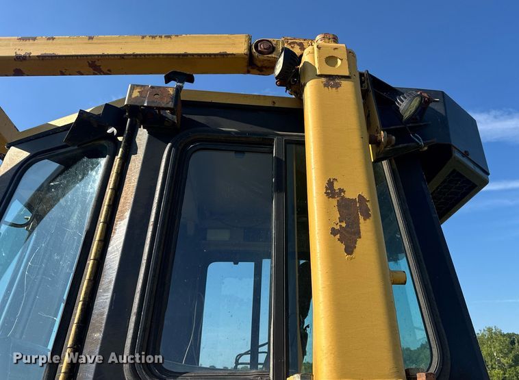 image for item EN4609 1997 Caterpillar D6M dozer