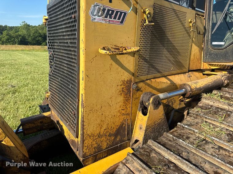 image for item EN4609 1997 Caterpillar D6M dozer