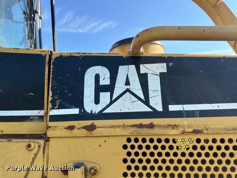 image for item EN4609 1997 Caterpillar D6M dozer