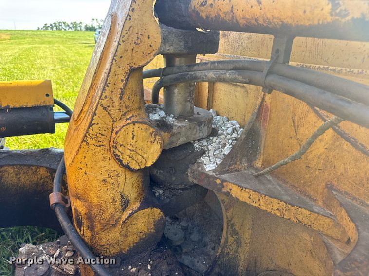 image for item EN4609 1997 Caterpillar D6M dozer