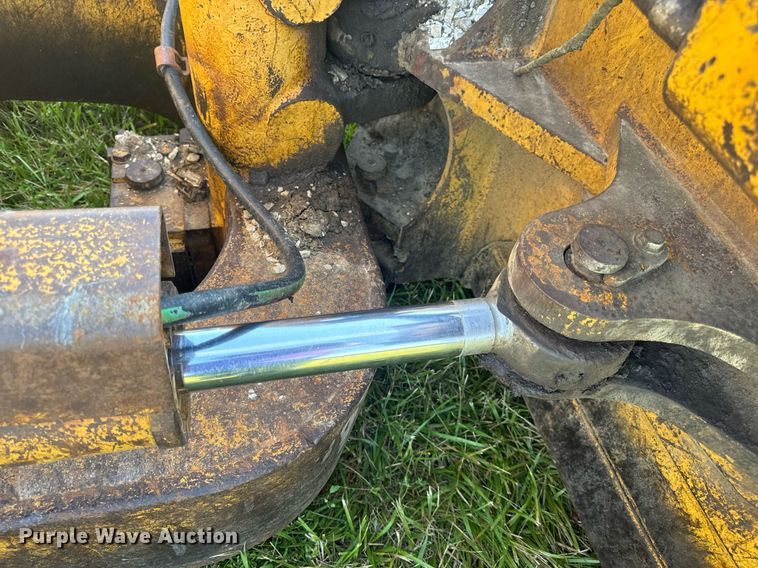 image for item EN4609 1997 Caterpillar D6M dozer