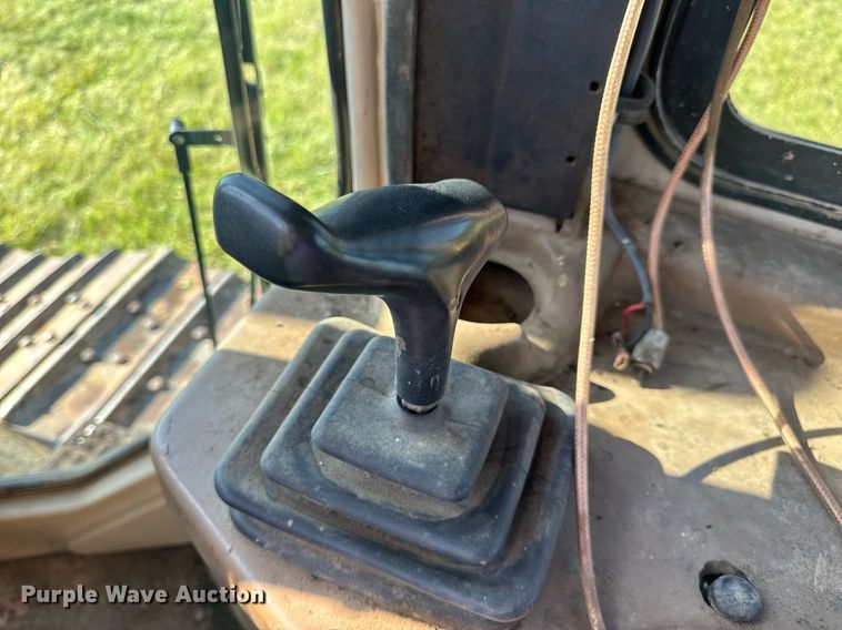 image for item EN4609 1997 Caterpillar D6M dozer