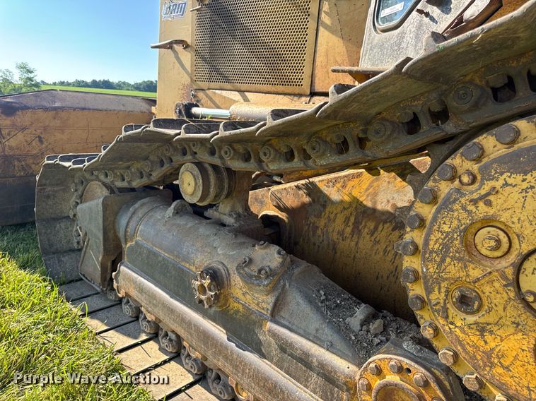 image for item EN4609 1997 Caterpillar D6M dozer