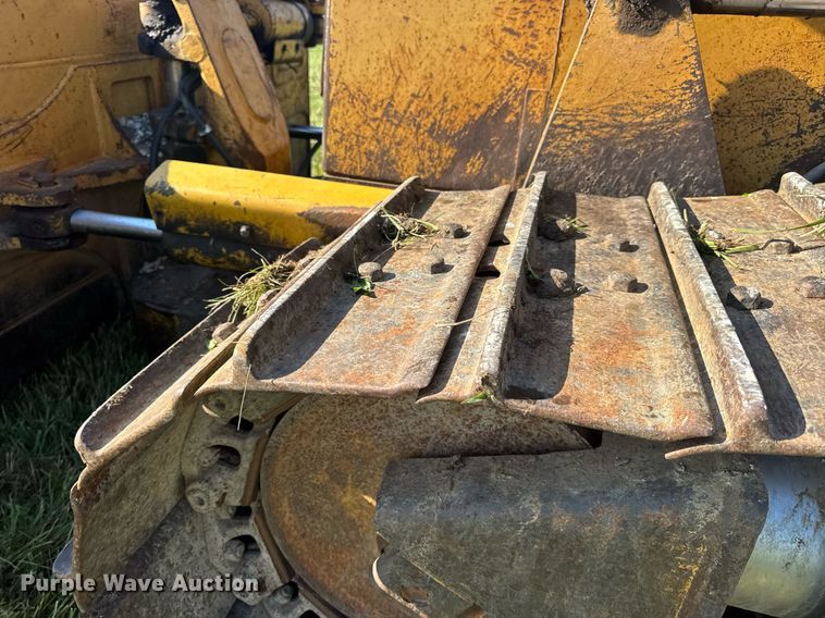 image for item EN4609 1997 Caterpillar D6M dozer