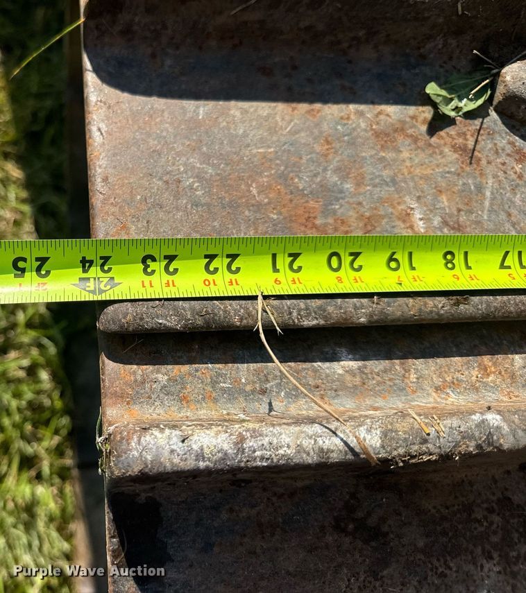 image for item EN4609 1997 Caterpillar D6M dozer