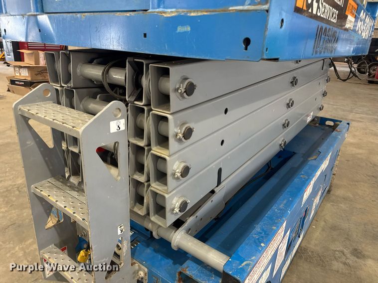 image for item EN4616 2020 Genie GS-3246 scissor lift