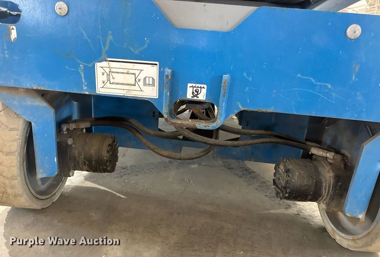 image for item EN4616 2020 Genie GS-3246 scissor lift