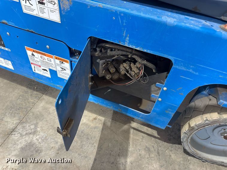 image for item EN4616 2020 Genie GS-3246 scissor lift