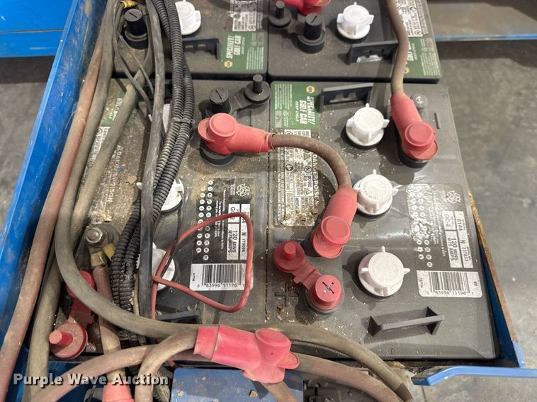 image for item EN4616 2020 Genie GS-3246 scissor lift