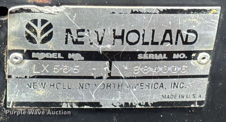 image for item EN4617 1995 New Holland LX565 skid steer loader
