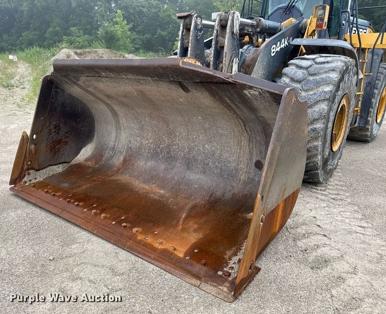 image for item EN4622 2014 John Deere 844K-II wheel loader