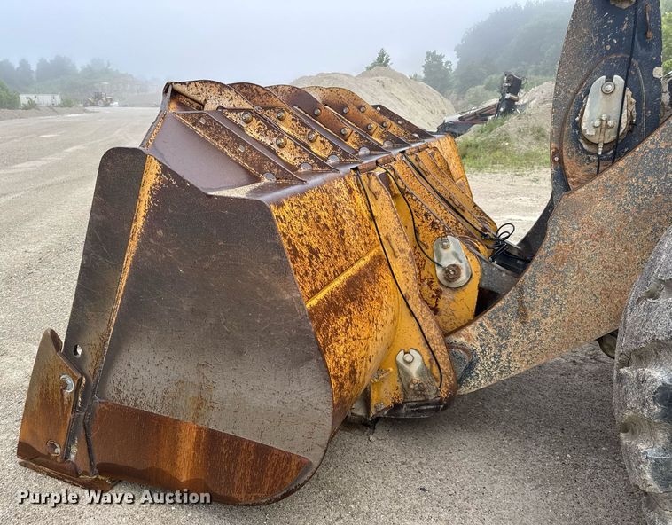 image for item EN4622 2014 John Deere 844K-II wheel loader