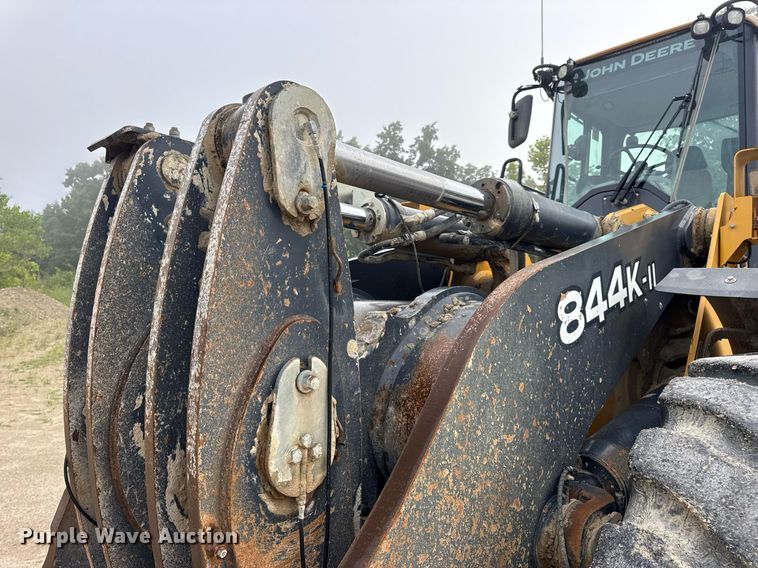 image for item EN4622 2014 John Deere 844K-II wheel loader