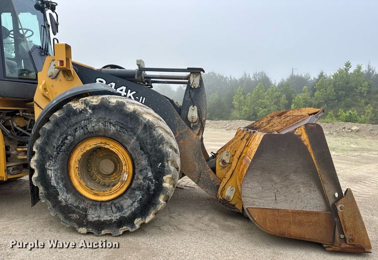 image for item EN4622 2014 John Deere 844K-II wheel loader