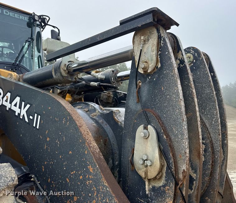 image for item EN4622 2014 John Deere 844K-II wheel loader