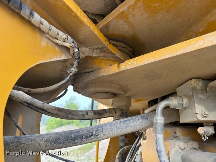 image for item EN4622 2014 John Deere 844K-II wheel loader