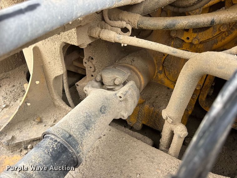 image for item EN4622 2014 John Deere 844K-II wheel loader