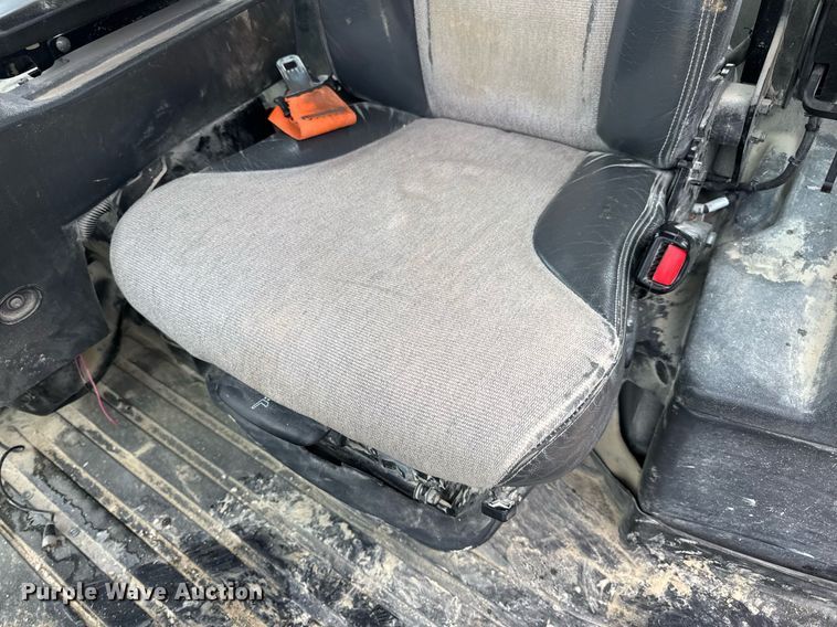 image for item EN4622 2014 John Deere 844K-II wheel loader