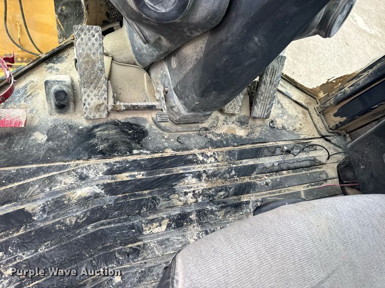 image for item EN4622 2014 John Deere 844K-II wheel loader