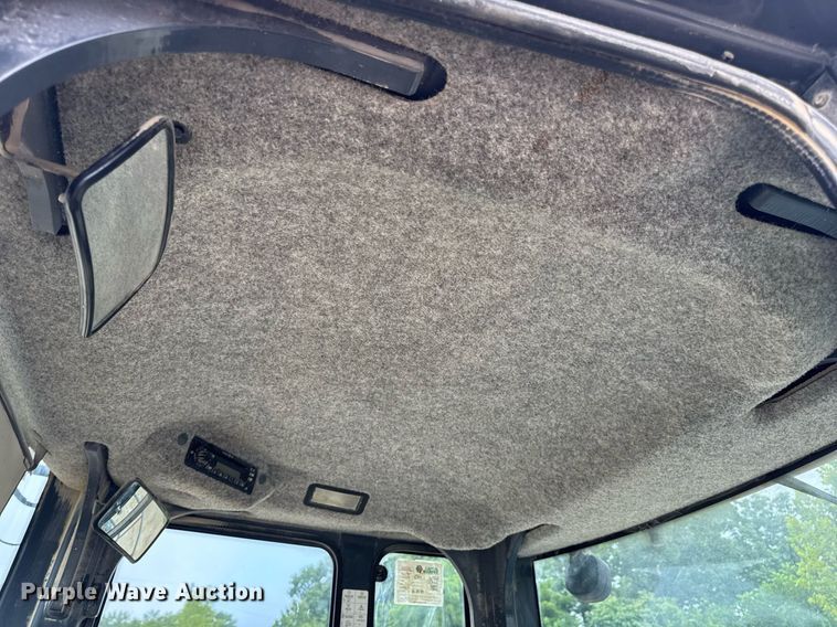 image for item EN4622 2014 John Deere 844K-II wheel loader