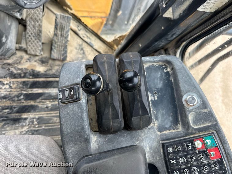 image for item EN4622 2014 John Deere 844K-II wheel loader