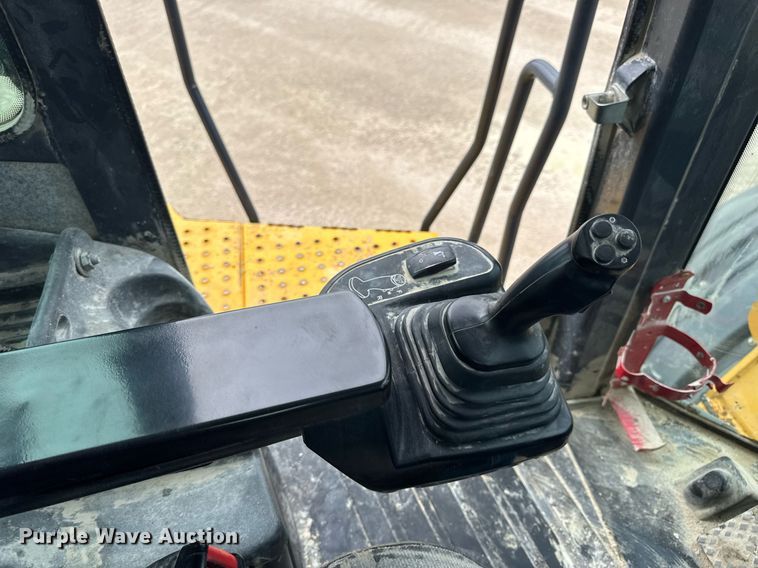 image for item EN4622 2014 John Deere 844K-II wheel loader