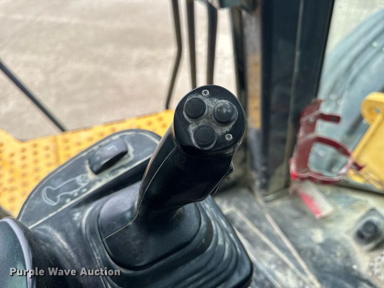 image for item EN4622 2014 John Deere 844K-II wheel loader