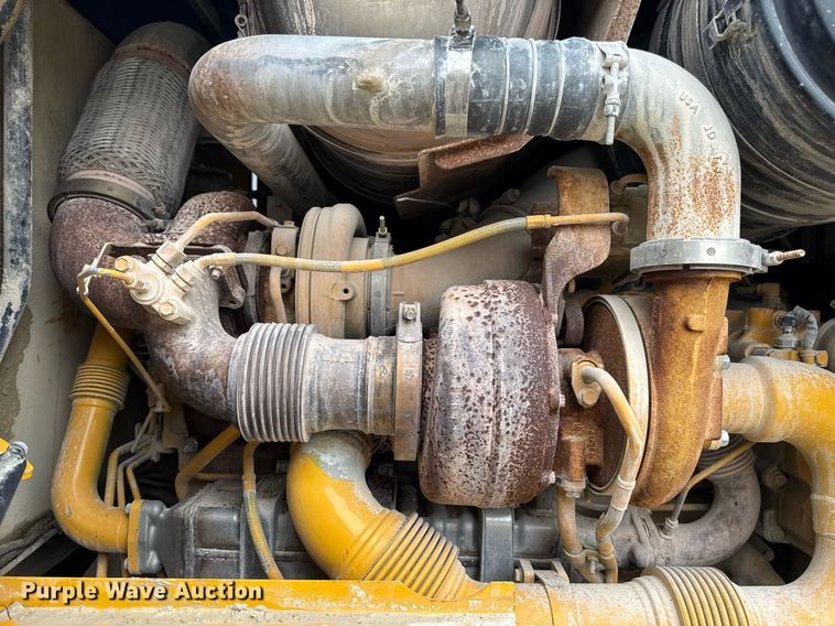 image for item EN4622 2014 John Deere 844K-II wheel loader