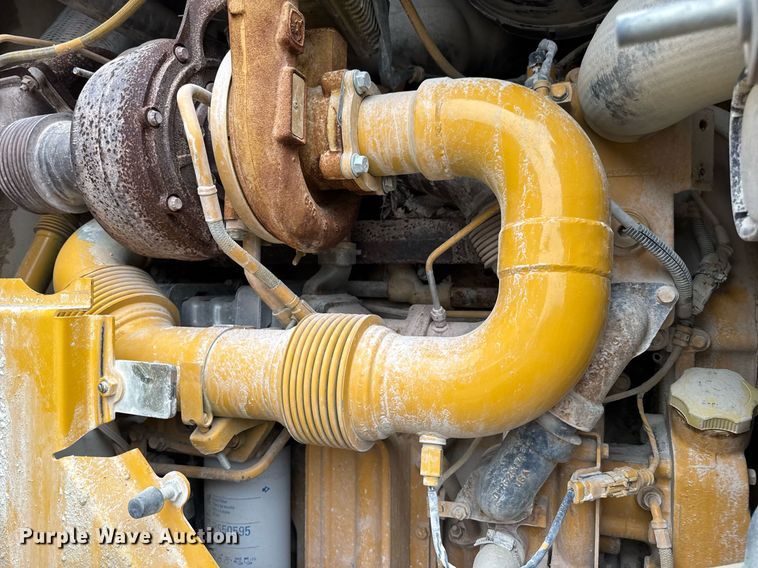 image for item EN4622 2014 John Deere 844K-II wheel loader