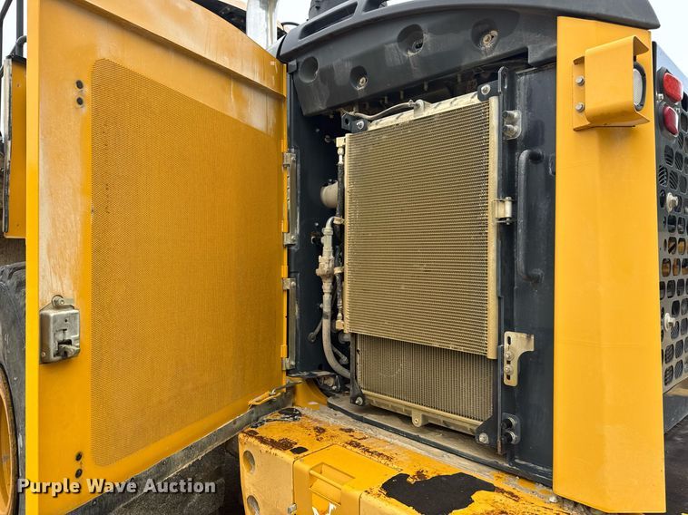 image for item EN4622 2014 John Deere 844K-II wheel loader