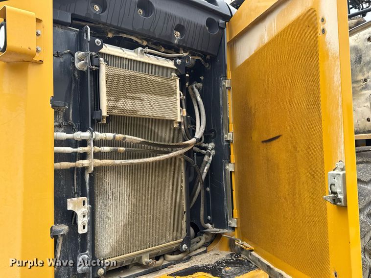 image for item EN4622 2014 John Deere 844K-II wheel loader