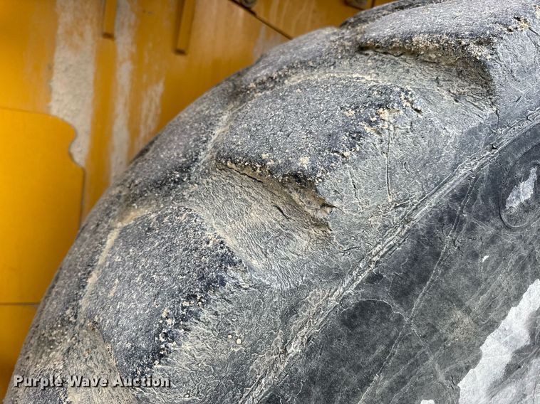 image for item EN4622 2014 John Deere 844K-II wheel loader