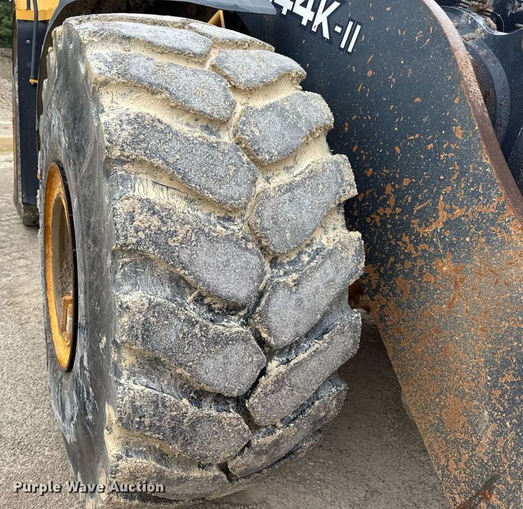 image for item EN4622 2014 John Deere 844K-II wheel loader