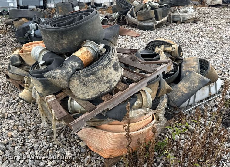 image for item EN4658 (3) pallets of water pump hose