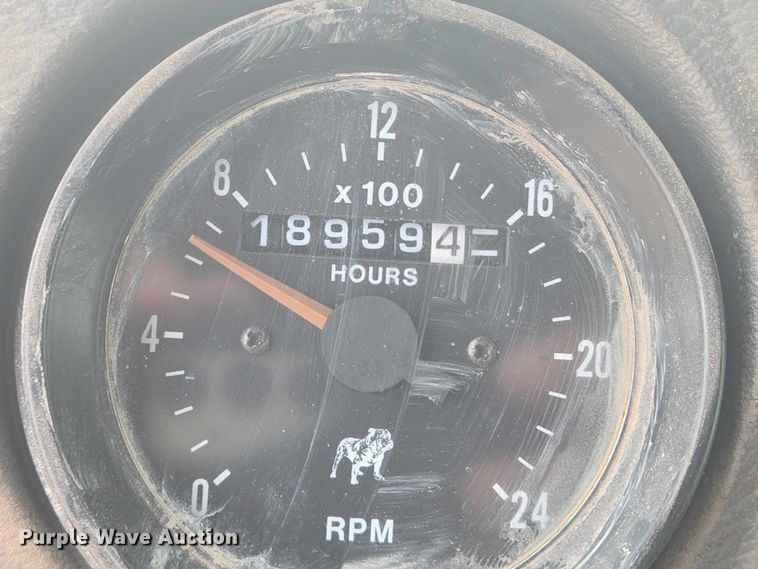 image for item EN8198 1998 Mack RD690S ready mix truck