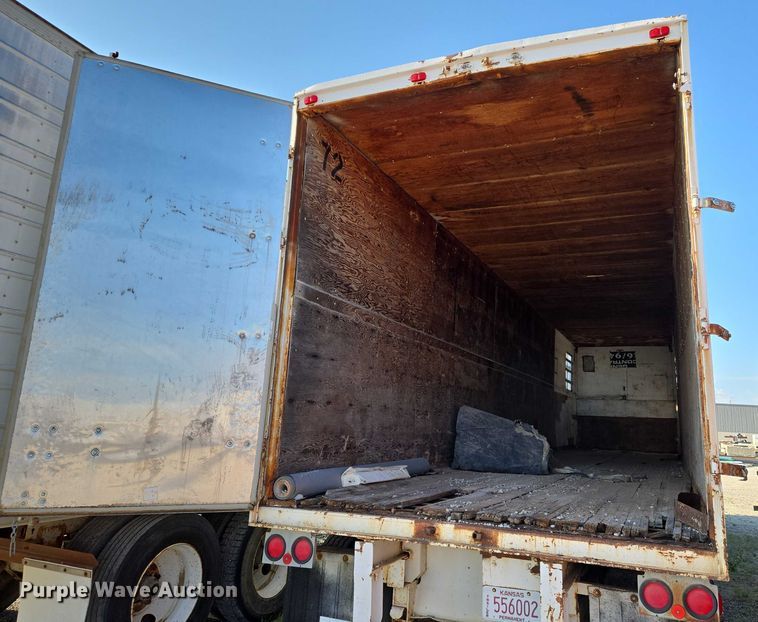 image for item EN8227 1972 Fruehauf dry van trailer