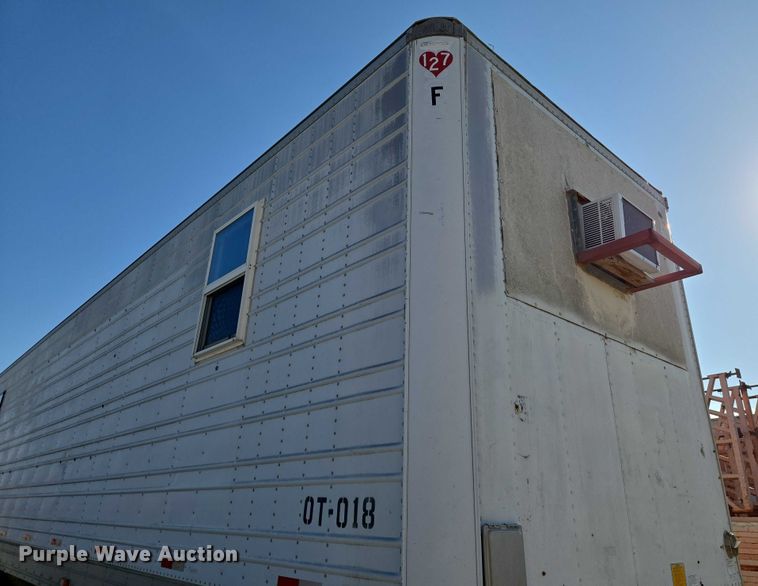 image for item EN8228 1988 Utility dry van office trailer