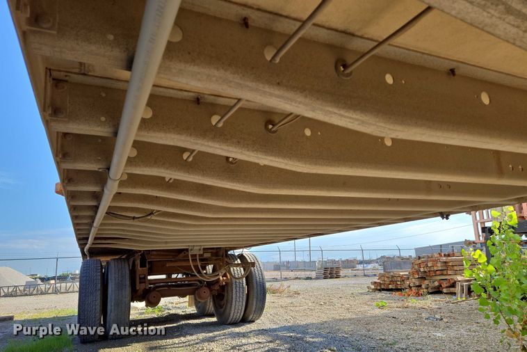 image for item EN8228 1988 Utility dry van office trailer