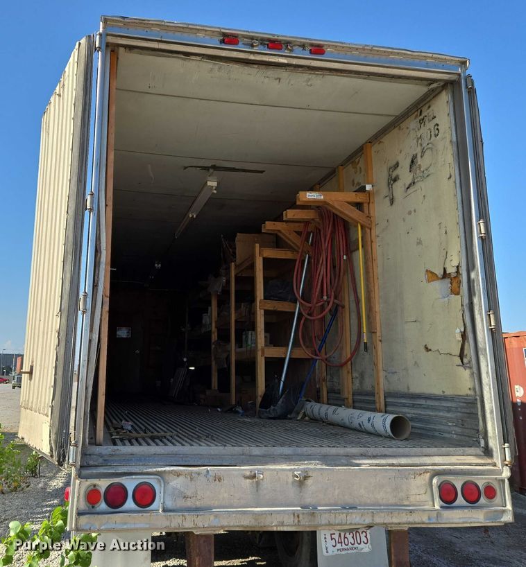 image for item EN8228 1988 Utility dry van office trailer