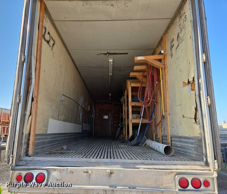 image for item EN8228 1988 Utility dry van office trailer