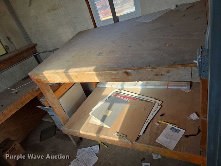 image for item EN8228 1988 Utility dry van office trailer